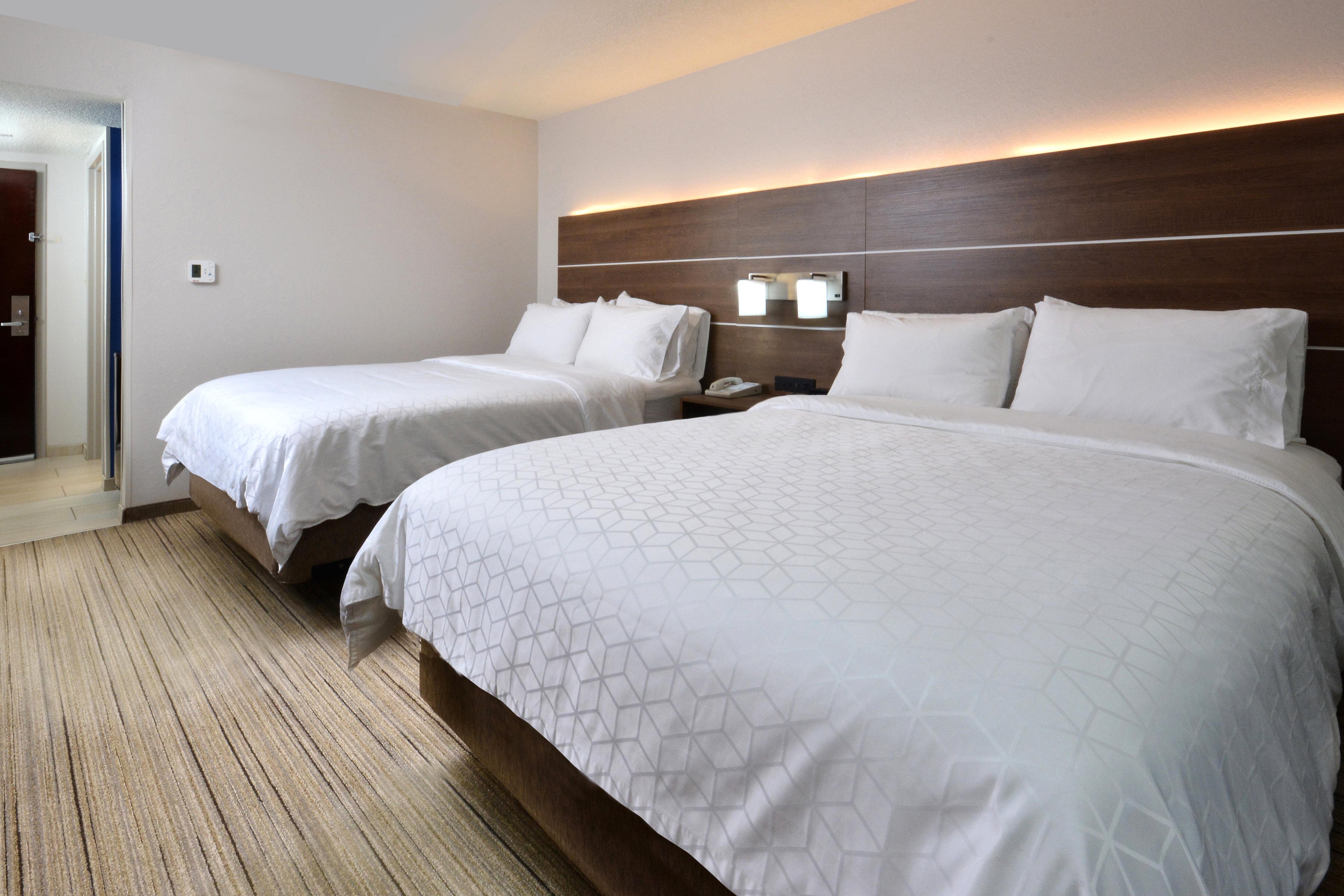 Holiday Inn Express Durham By Ihg Exterior photo